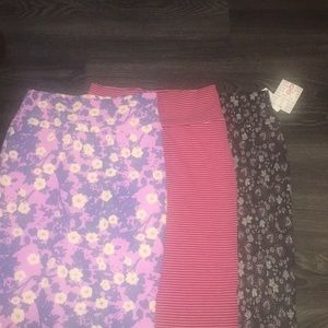 Bundle of 3 Small LuLaRoe Cassie skirts